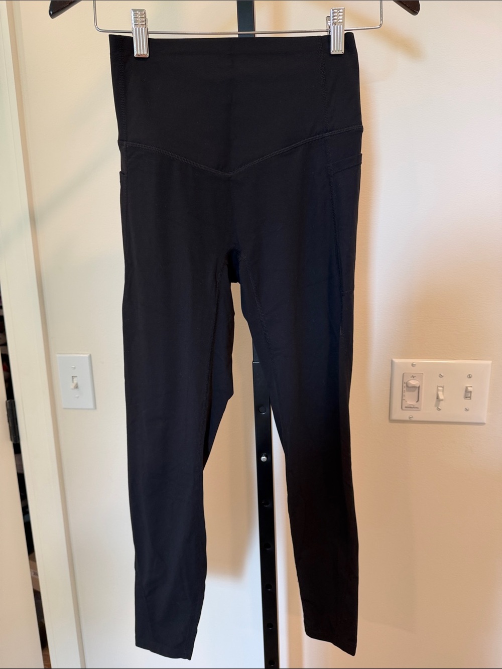 HALARA Black High-Waist Leggings